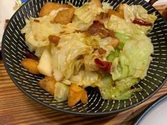 馕炒莲花白-塔哈尔·新疆盛宴(城西银泰店)