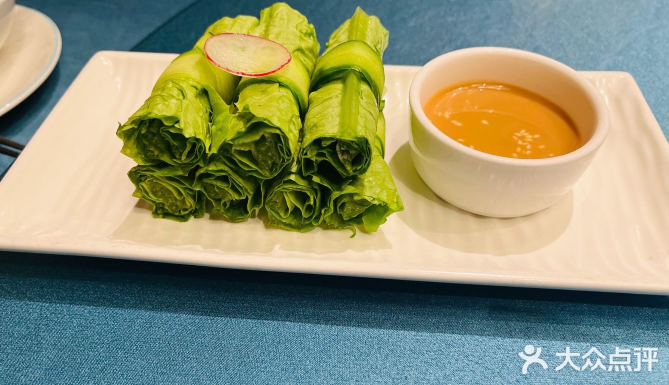 一家非常无论是服务还是菜品都非常棒的餐厅！