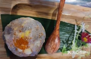 Crab Roe Corn Shrimp Dumplings