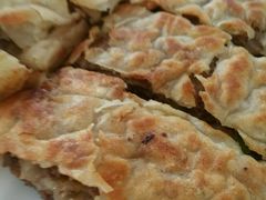 -溢心园香河肉饼总店