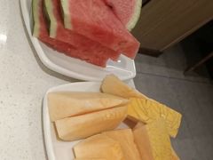 -小鱼小牛(世欧广场店)
