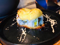 榴莲鹅肝寿司-Mr·Fish鱼鲜生海鲜放题(银泰in99店)
