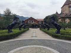 -梦娜斯庄园