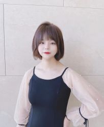 -洛施奇烫发染发沙龙