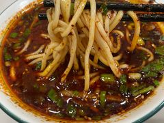 -京穆兰兰州牛肉面·清真(盛龙广场店)