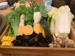 -云渔堂蒸汽石锅鱼(万达店)