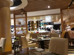 大堂-上海东方佘山翰悦阁酒店·Vie全日制餐厅