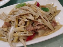 -华冠悠岚·庭院餐厅(青城后山店)