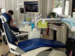 -赵军口腔(唐山街店)