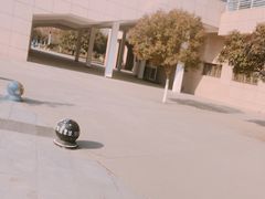 -陕西科技大学福慧图书馆
