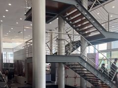 -天津波士信达奔驰4S店(卫津南路店)