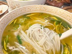 -桥香园云南过桥米线(金马碧鸡店)