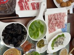-楼外楼大刀肉传统火锅(西安大路店)
