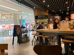 大堂-星巴克(来福士2F店)
