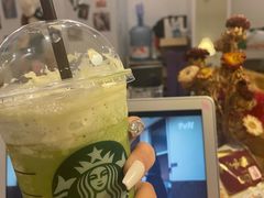 -星巴克(杭州银泰城西一店)