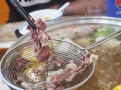 -伟记牛肉(金鸿公路店)
