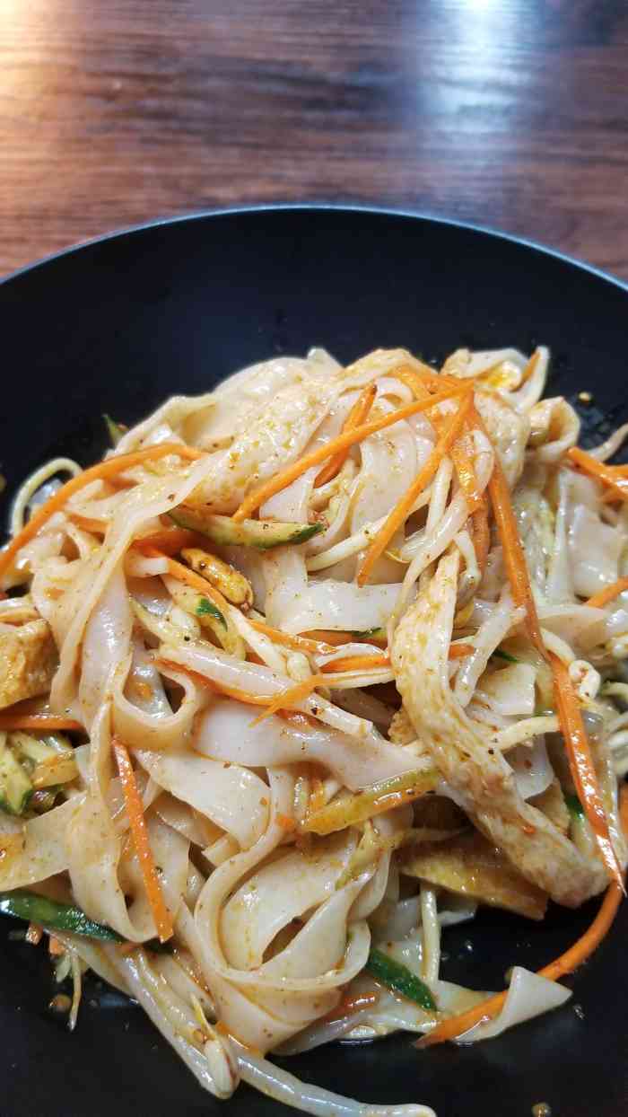 笑笑凉皮(新贵和店)-"总体还是不错的,朋友圈里济宁比较火的一家.