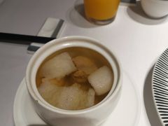 松茸鸡汤-二十四单 淮扬新味