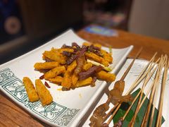 手撕牛干巴炒藕条-云海肴·汽锅鸡·云南菜(美罗城店)