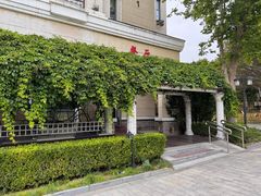 -起士林西餐厅(东经路店)