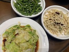-鲁南仔·滕州炒鸡(经三路店)