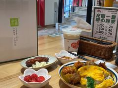 -暖食光·台式家庭餐厅·生日主题店(万达店)