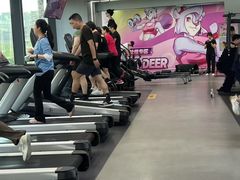 -超鹿运动(五四路恒力城店)