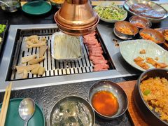 -臻牛烤肉