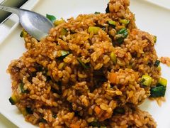 -万新村炒饭