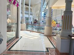 -新华百货CC Park购物广场