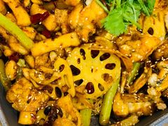 招牌悦蓉牛蛙干锅-精悦蓉(正大乐城店)