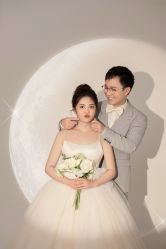 -雪中彩影婚纱摄影·微光艺术中心