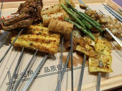 -东大桥小国抻面烧烤(长通路店)