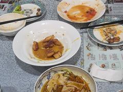 -汗腾格里·风味餐厅(新疆驻京办店)