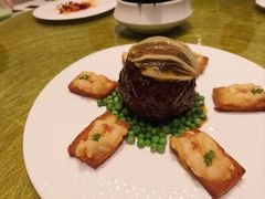 红烧狮子头拼虾多士-上海总会SHANGHAICLUB(兴业太古汇店)