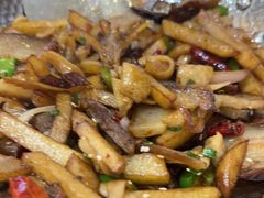 -老唐三下锅 ·张家界地标美食(溪布街店)