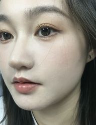 -蜜桃美甲美睫化妆