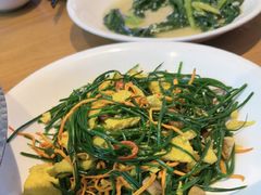 -俭寨大盘鸡·手抓肉·烧烤新疆菜(乌苏路店)