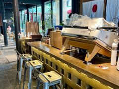 -Metal hands·铁手咖啡