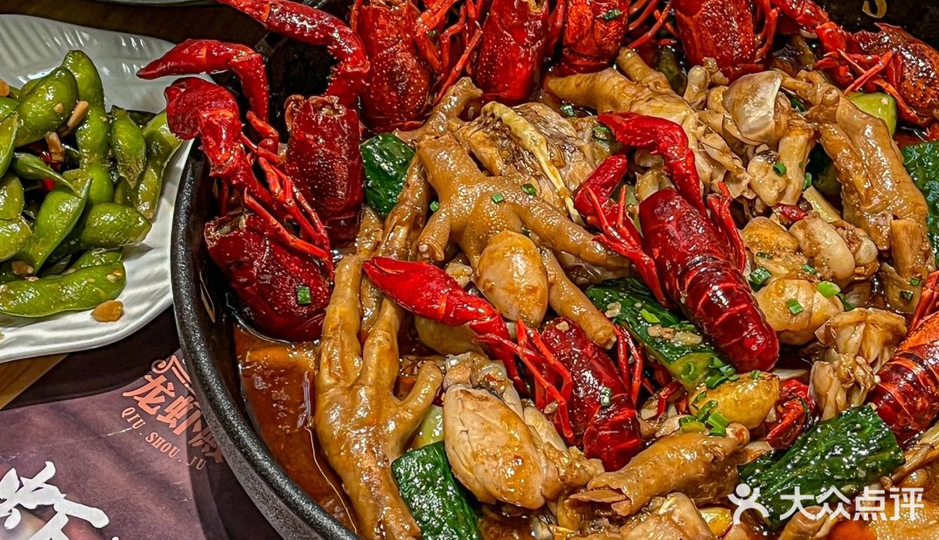 谁能拒绝这一口小龙虾拌面啊…