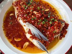 剁椒太平湖花鲢头-蒸八鲜农家土菜(祝桥店)