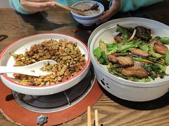 -廖师傅大蒜炒腊肉(袁家岭店)