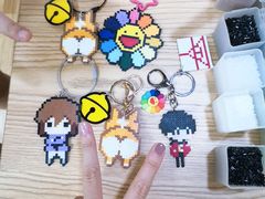 -花栗创意手工馆·小戏拼豆店