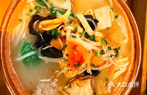 Mushroom Chicken Three Fresh Rice Noodles