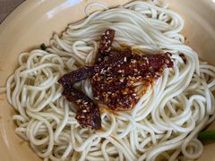 麻辣牛肉面-岳记老成都三味面