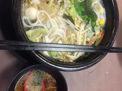 -灵芝妹子海鲜米线(香炉礁山姆店)