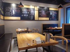 大堂-一顿烧烤(八经街店)