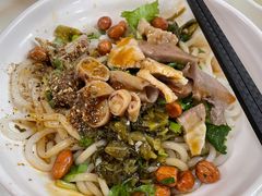 -阿阳牛腩腌面店