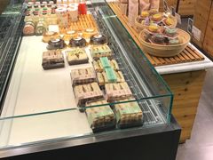 面包甜点陈列柜-多乐之日(田林东路店)