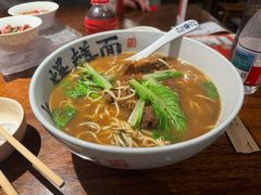 -李犟大爆鳝面·手工蟹黄包(湖滨西湖店)